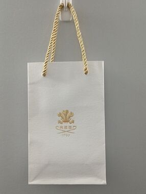 Creed White Gift Bag with Gold Logo and Rope Handles NWOT